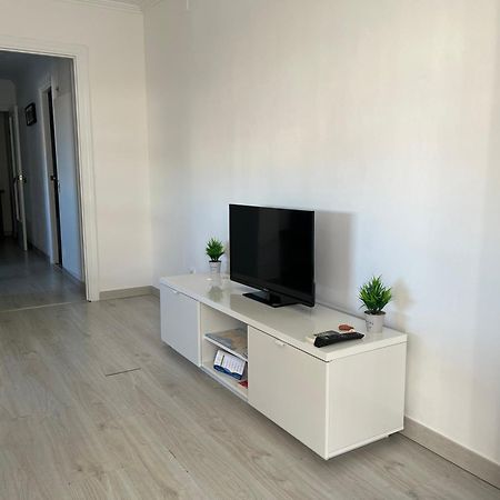 Apartamento En ซาลอว์ ภายนอก รูปภาพ